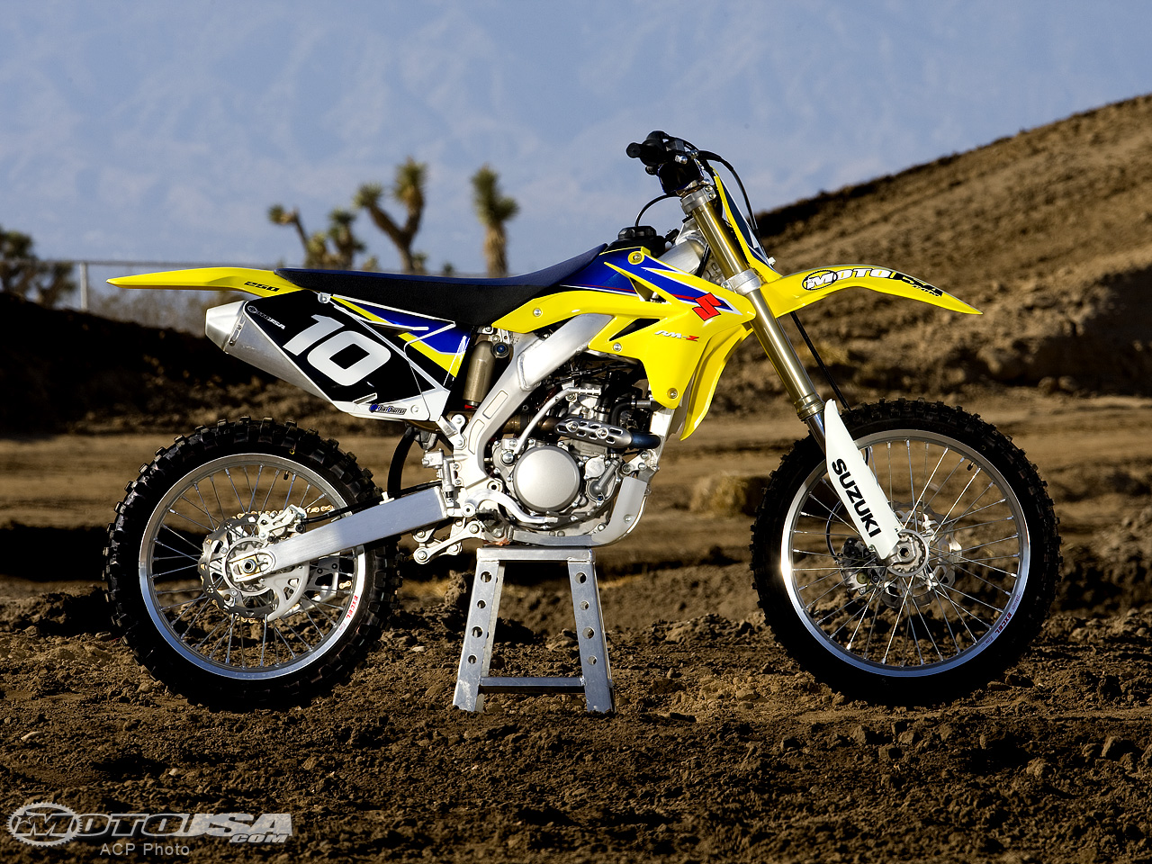 Suzuki rm