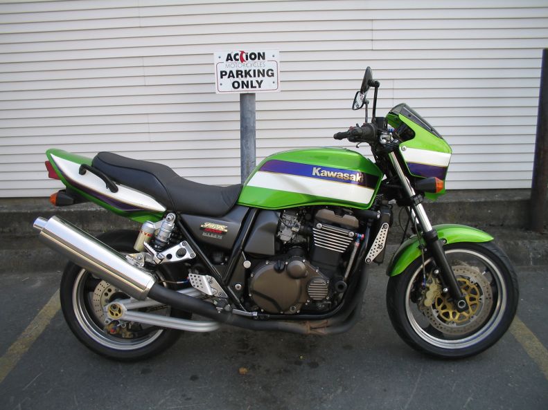 Kawasaki 1200